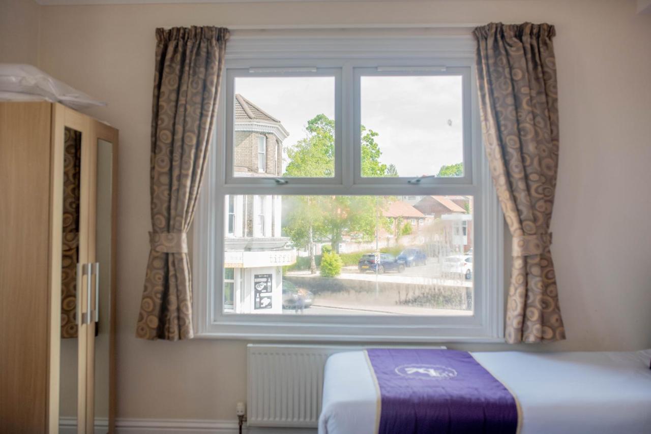 Revado Hotel Norwich Ngoại thất bức ảnh